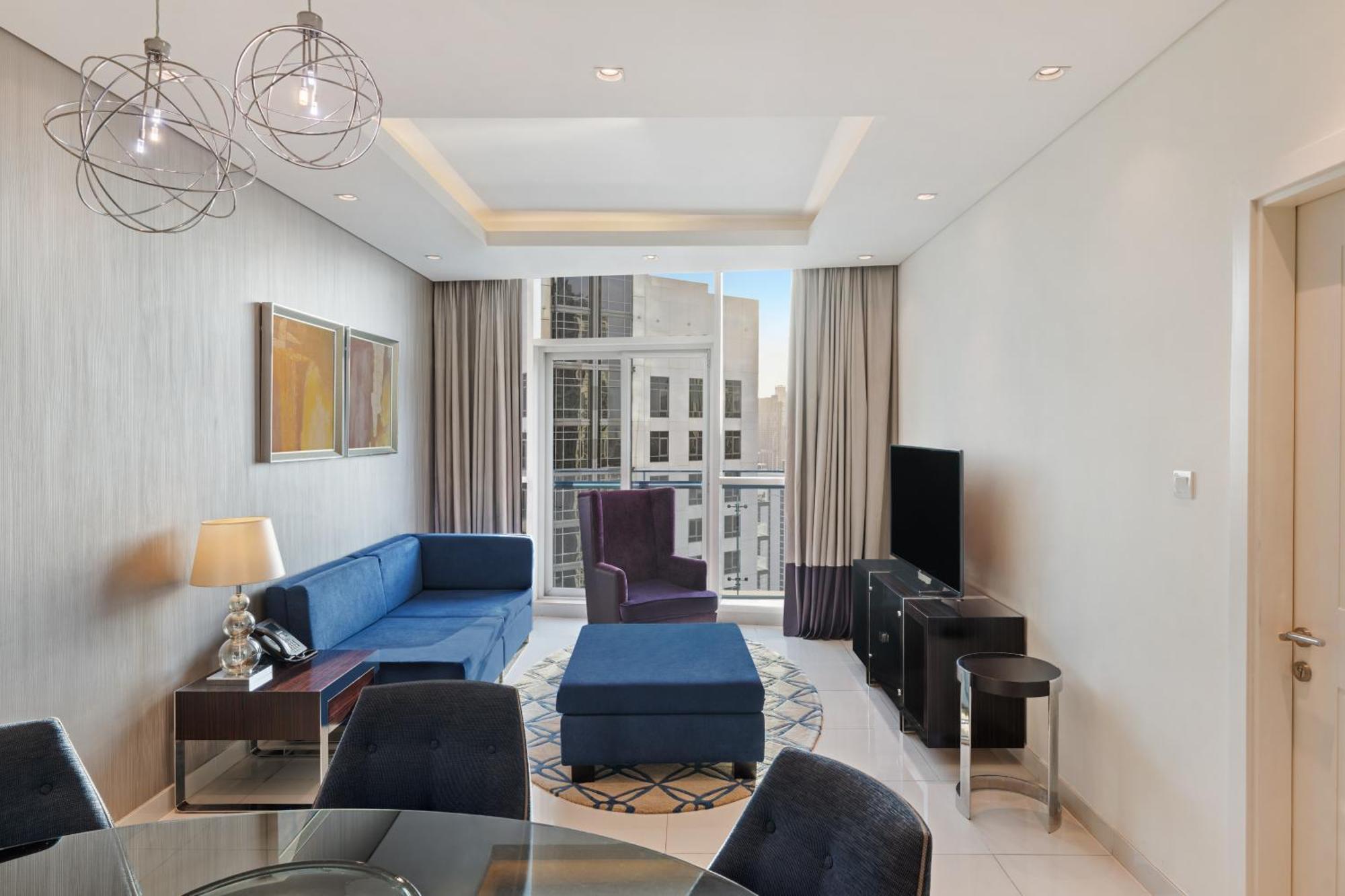 Damac Maison Distinction Dubái Exterior foto Living room