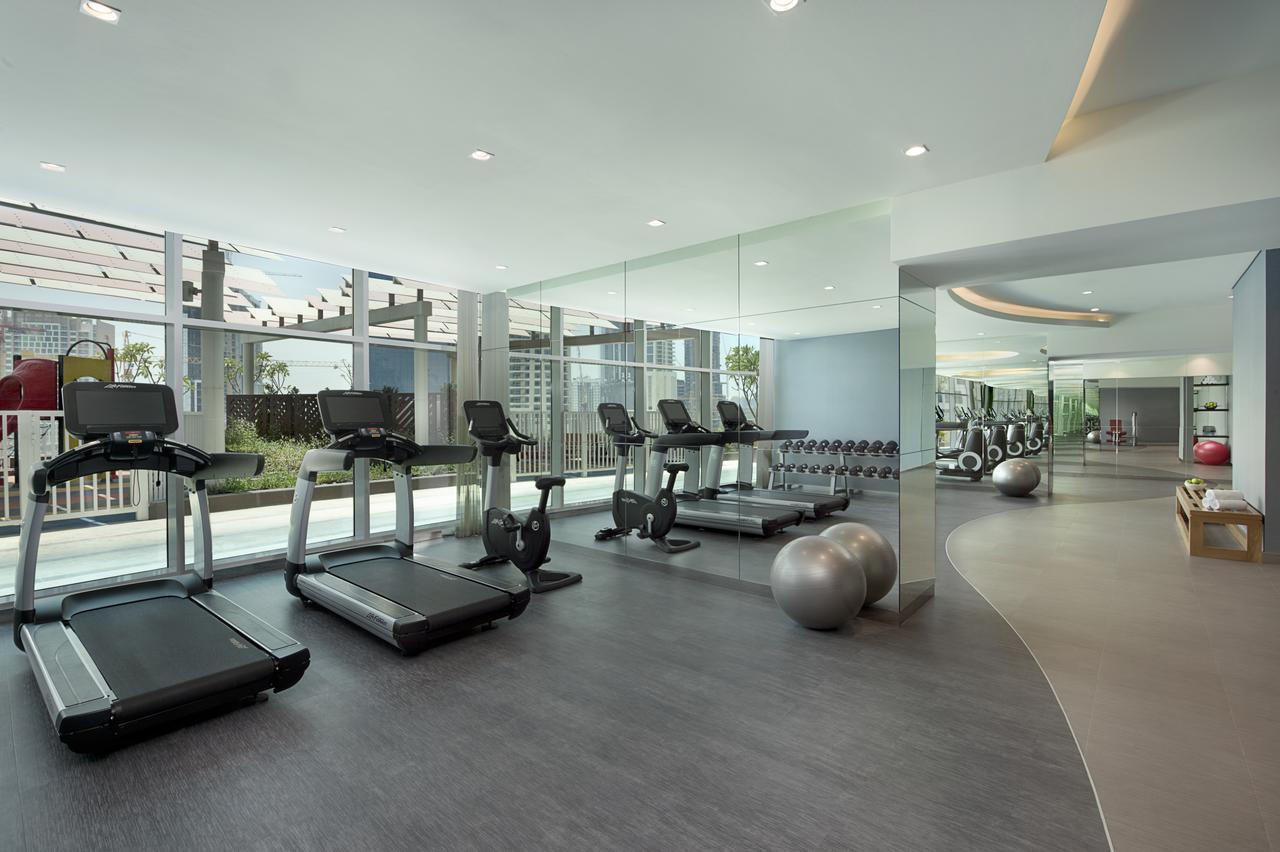 Damac Maison Distinction Dubái Exterior foto The gym at the hotel