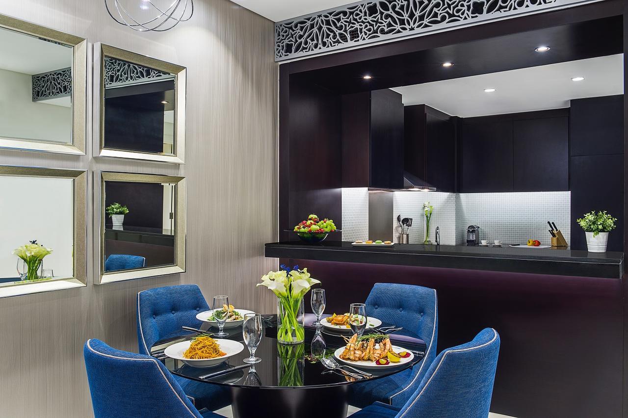 Damac Maison Distinction Dubái Exterior foto Kitchen